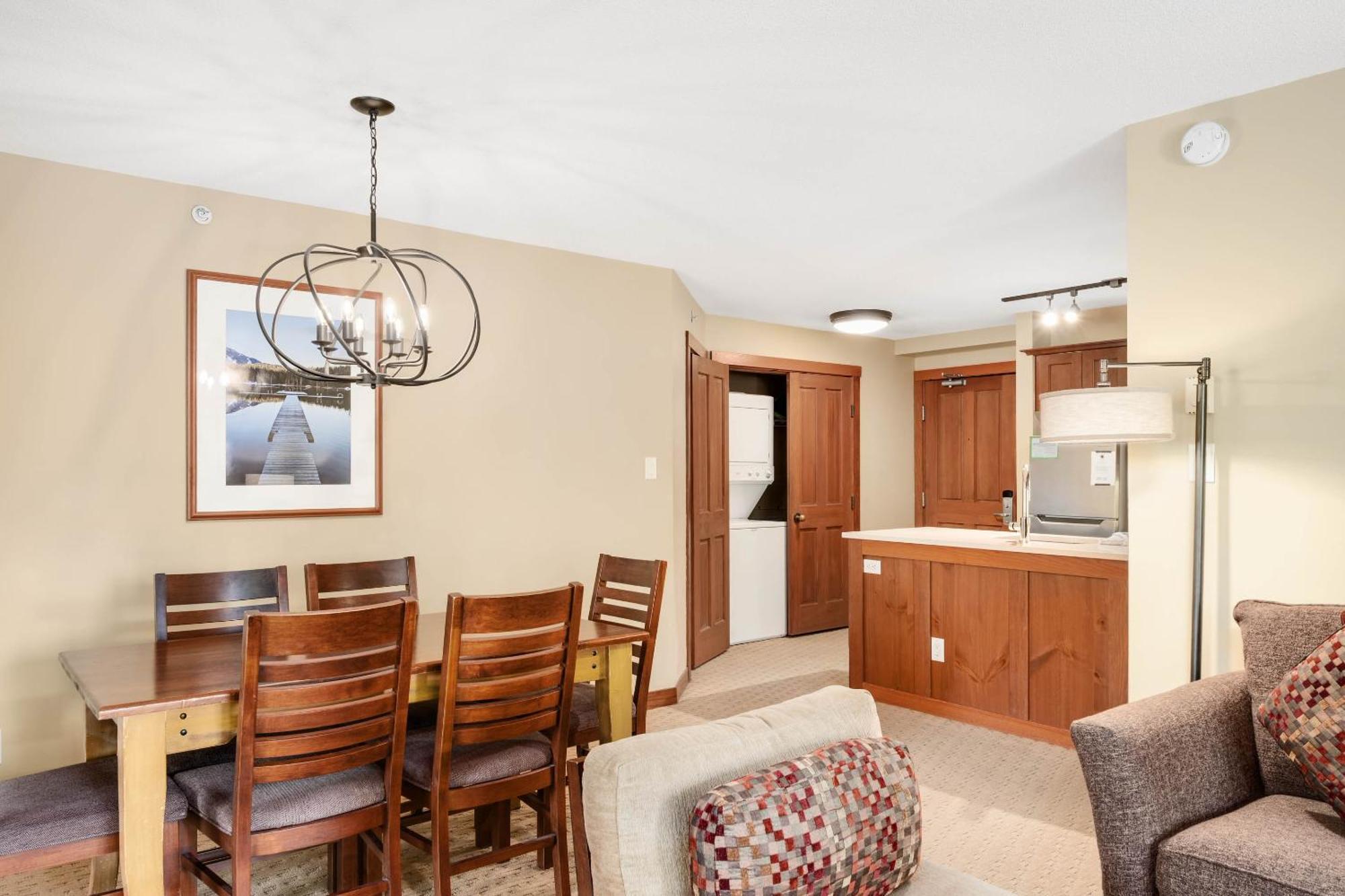 Horstman House By Whistler Premier Apartment ภายนอก รูปภาพ